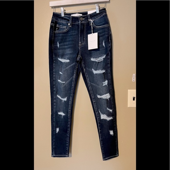 KanCan Curvy High Rise Skinny Jeans NWT - Picture 4 of 12